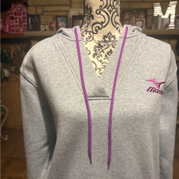 Mizuno Tops - Mizuno Light Gray Pullover Hoodie with Purple Accents